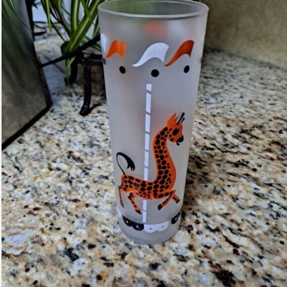 Vtg MCM Orange Giraffe Libbey Carousel Merry Go Round Tom Collins Frosted Glass - Picture 1 of 3